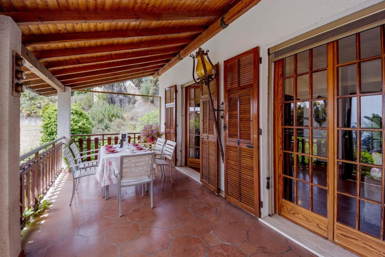 Ascheri Country House - Grimaldi, Ventimiglia Bagian luar foto