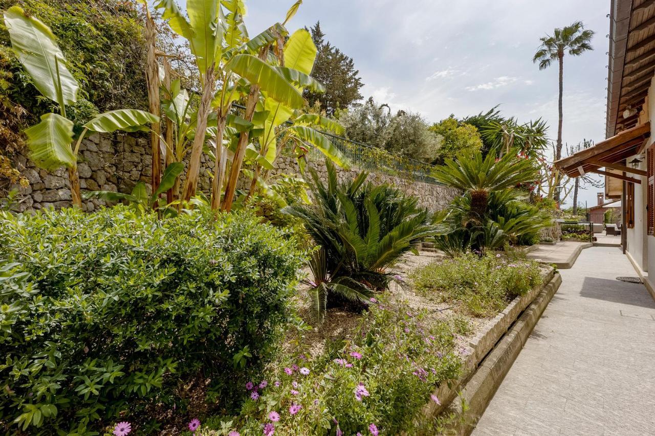 Ascheri Country House - Grimaldi, Ventimiglia Bagian luar foto